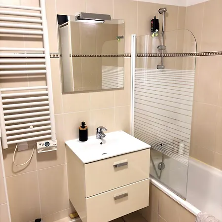 Daire Panoramic View Mediterranean Sea Wifi Ac Free Parking *